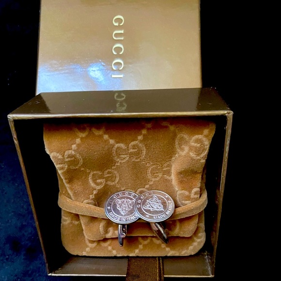 Man’s Authentic Gucci cufflink - Picture 7 of 7